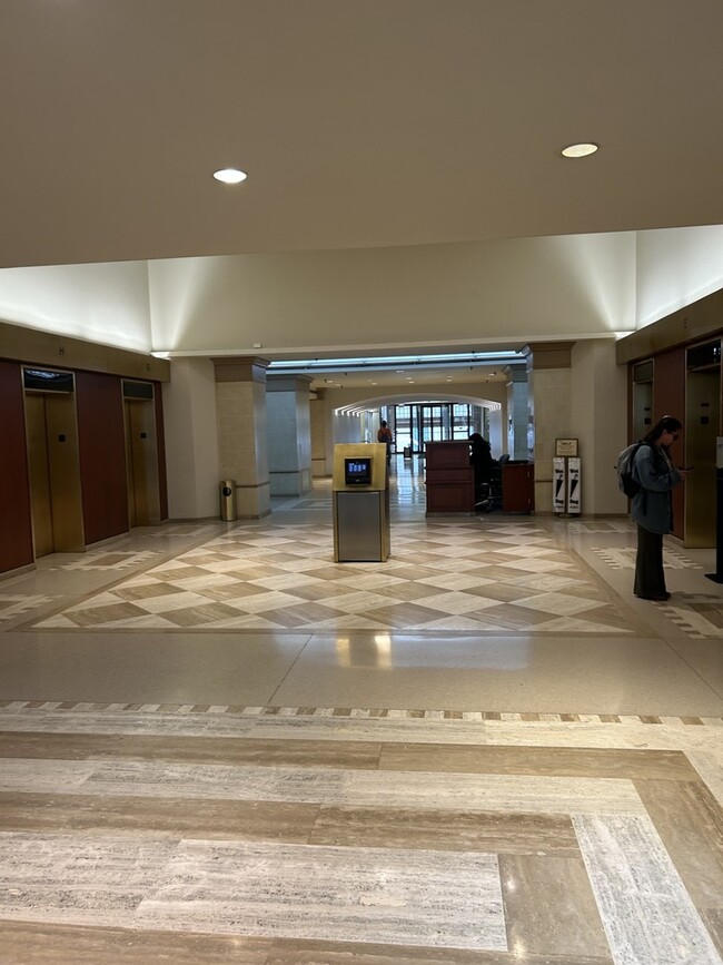 Foto del edificio - 680 N Lake Shore Dr