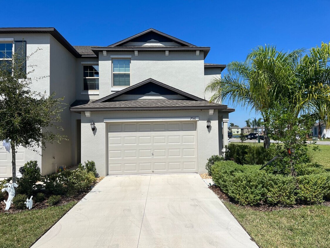 756 Royal Empress Dr, Ruskin, FL 33570 House Rental in Ruskin, FL