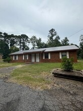 Building Photo - 1807-1807 Cedar Shoals Dr