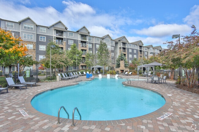 Building Photo - The Aventine Asheville