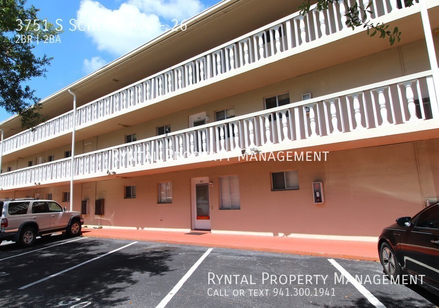 Foto principal - 3751 S School Ave