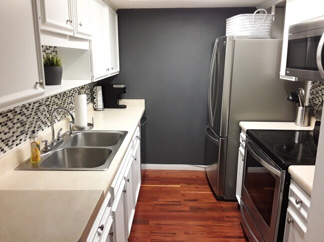 Foto del edificio - 2300 Nacogdoches Rd