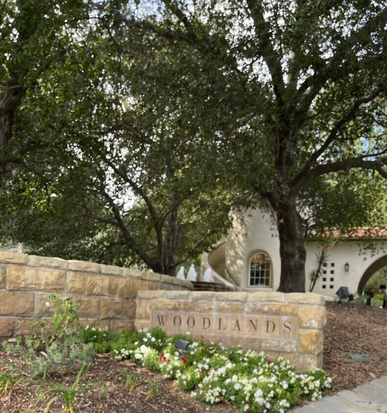 Foto principal - 26912 Monterey Ave