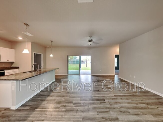 Foto del edificio - 18407 Kerrville Cir