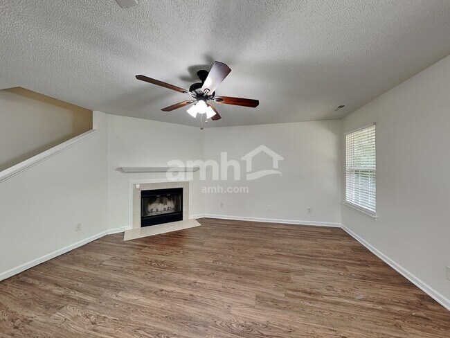 Building Photo - 9029 Gerald Dr