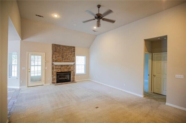 Building Photo - 1206 N 23rd St