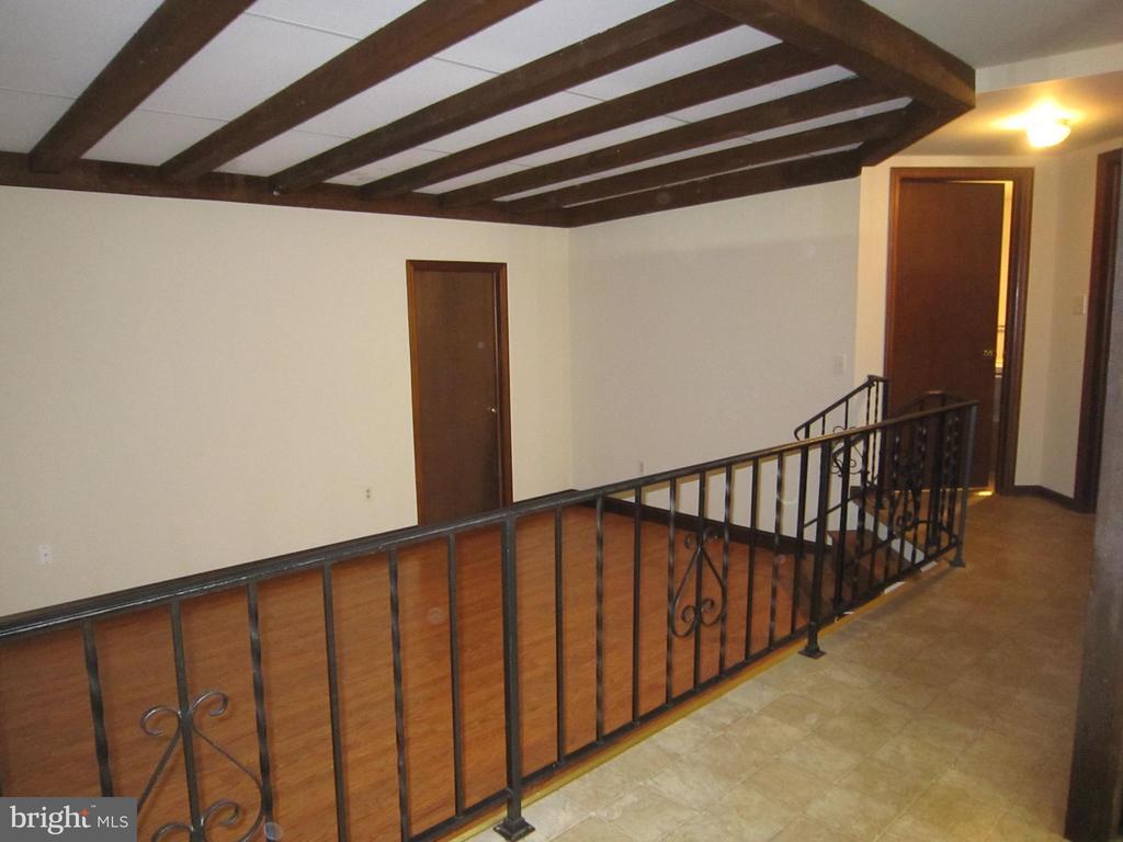 Foto principal - 304 N Hoover Ave