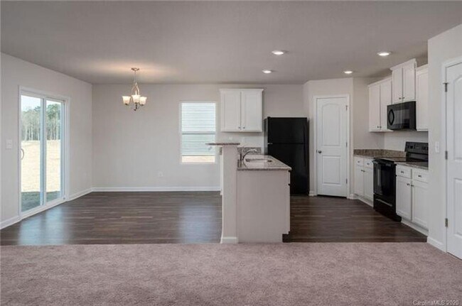 Foto del edificio - Beautiful 3 Bedroom with 2.5 Baths and 2-Car Garage.