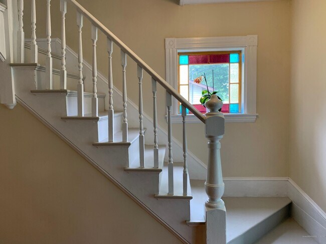 Foto del edificio - 30 Forest Ave