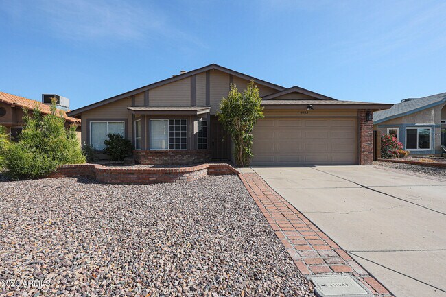 Foto del edificio - 4053 W Cielo Grande