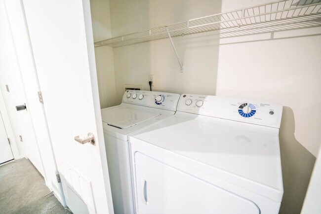 Foto del edificio - 913 N 3rd St