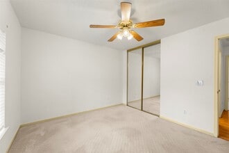 Building Photo - 38 Tall Sky Pl