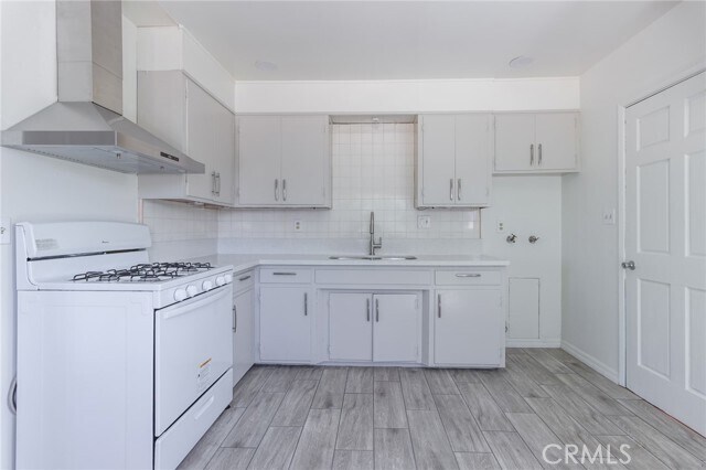 Foto del edificio - 5923 Tyler St