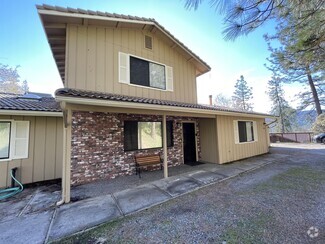Building Photo - 43126 E Sugar Pine Dr