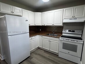 Building Photo - 1345 W 28th St