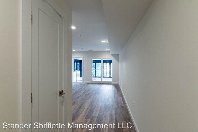 Foto del edificio - 3300 Keswick Rd