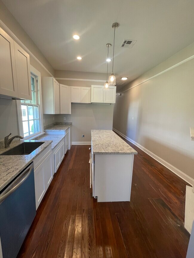 Foto del edificio - 914 N Robertson St