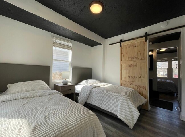 Building Photo - Spacious Two Bedroom Home in Benson!