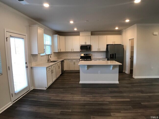 Building Photo - 1036 Shoreside Dr
