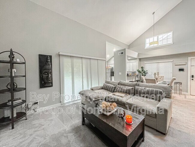 Foto del edificio - 6612 Jupiter Hills Cir