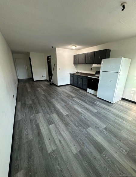 Photo - 1660 E Main Street Unit 2P