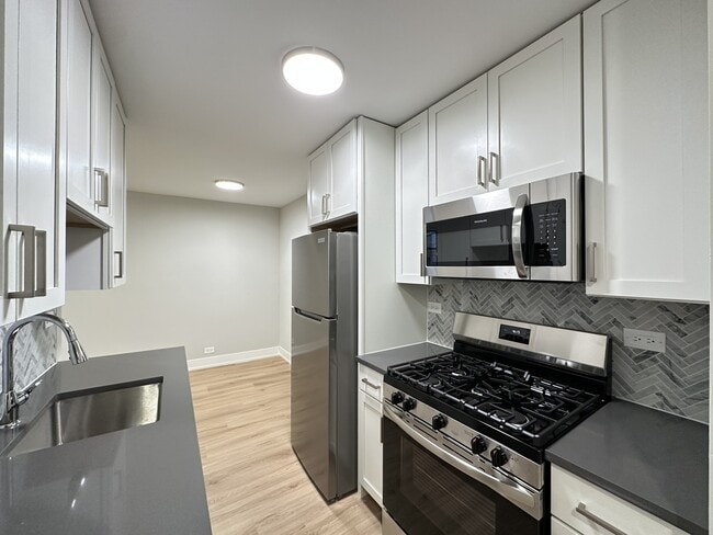 Foto del edificio - 516 W Aldine Ave