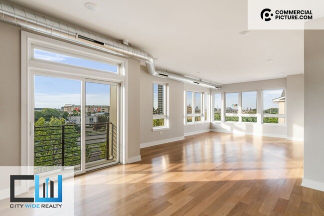 Foto del edificio - 3200 Capri Dr