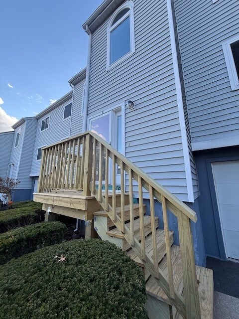 Foto principal - 9 Brentmore Dr