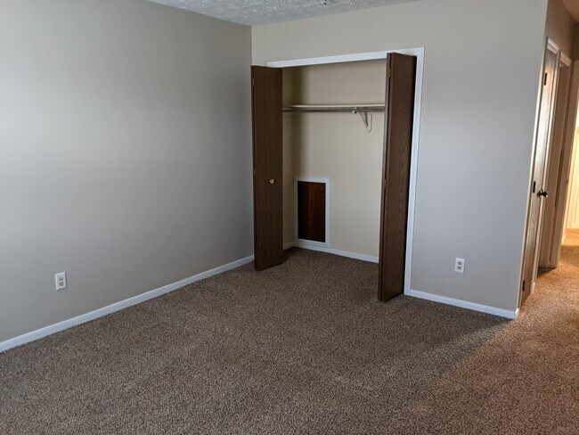 Building Photo - 9610 Sage Meadow Ct