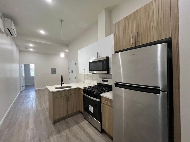 Foto del edificio - 125 Saint Pauls Ave