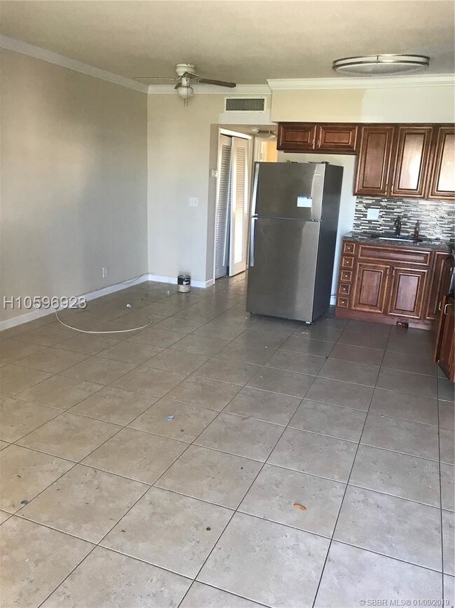 Building Photo - 700 Atlantic Shores Blvd