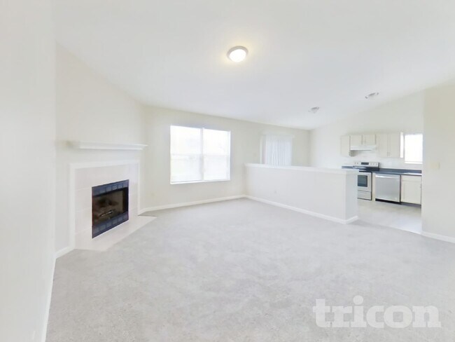 Foto del edificio - 1328 Wilkes Dr