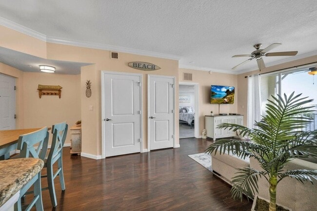 Foto del edificio - 975 NW Flagler Ave