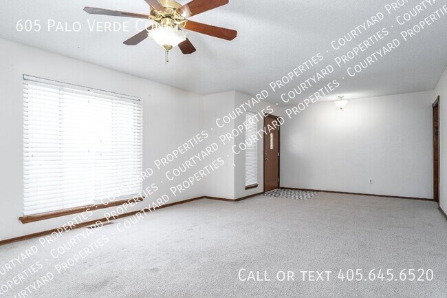 Foto del edificio - 605 Palo Verde Ct