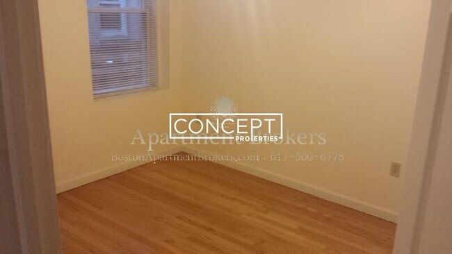 Foto del edificio - 220 Hanover St