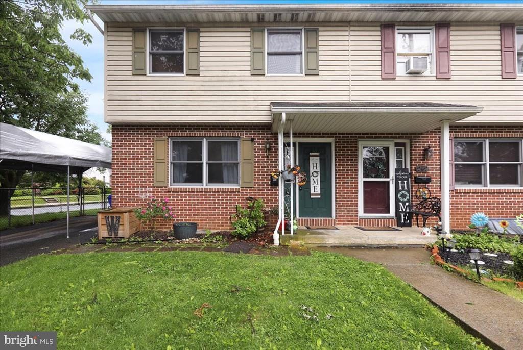 Primary Photo - 264 Arlington St