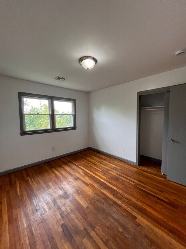 Foto del edificio - 8 E View Ct