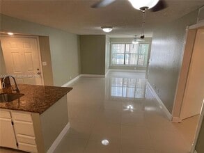 Building Photo - 2826 S University Dr