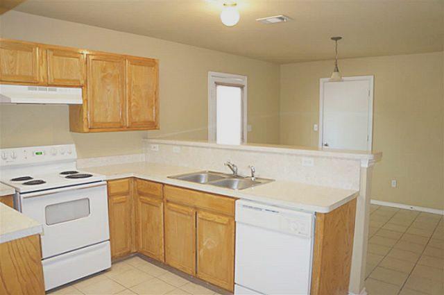 Foto del edificio - 5504 Scoggins St