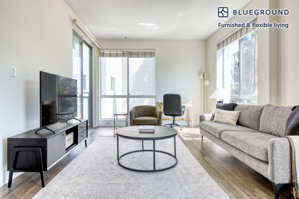 Foto principal - 11023 McCormick St