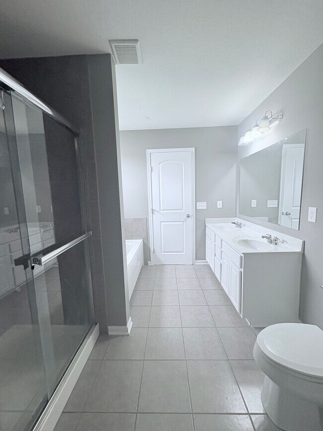 Foto del edificio - Stunning 3-bedroom, 3.5-bathroom home in Reynoldsburg