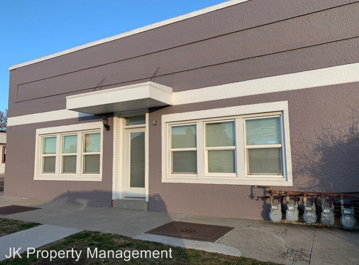 1500 Smelter Ave, Black Eagle, MT 59414 Room for Rent in Black Eagle