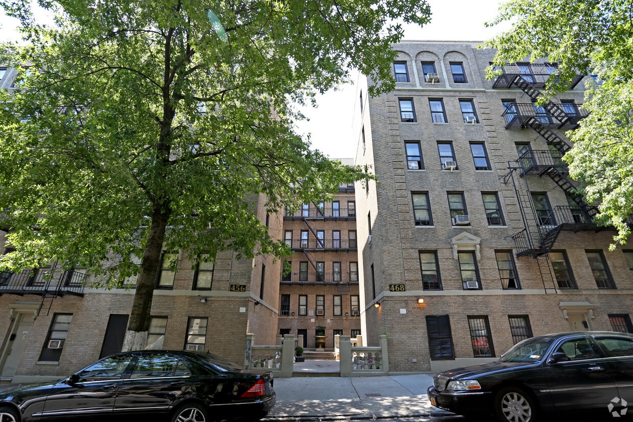 Primary Photo - 456 W 148th St