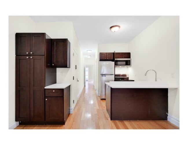 Floorplan - 518 E 13th St