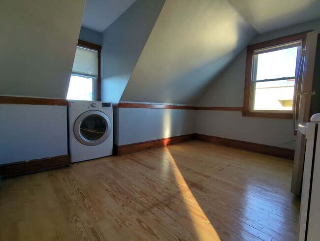 Foto del edificio - 402 Hevey St