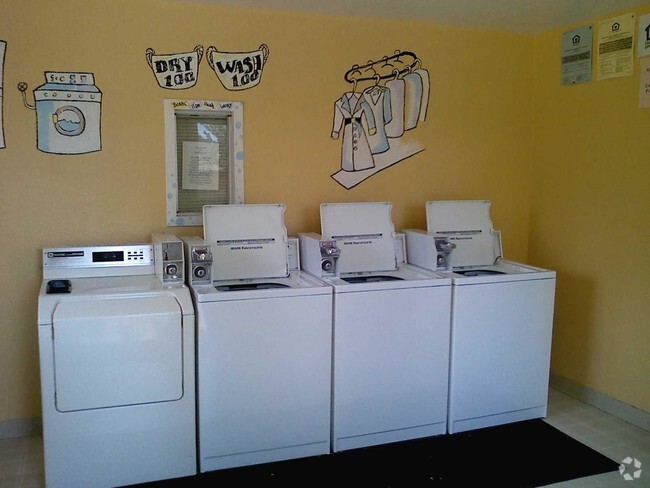 Laundry Room - Dayton Valley Village