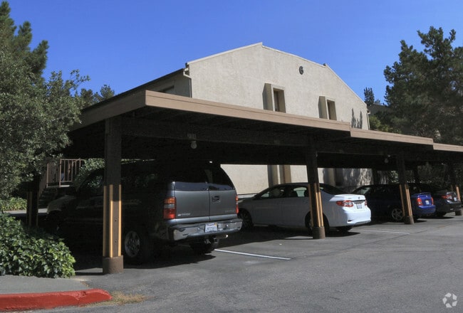 Building Photo - Cowbarn Apartments