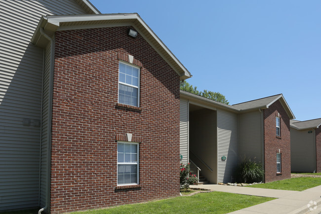 Building Photo - The Brickyard Apartments