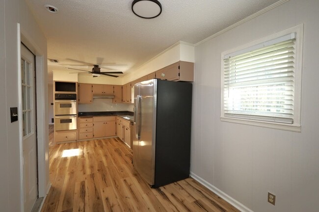 Foto del edificio - 282 Parkview Cir