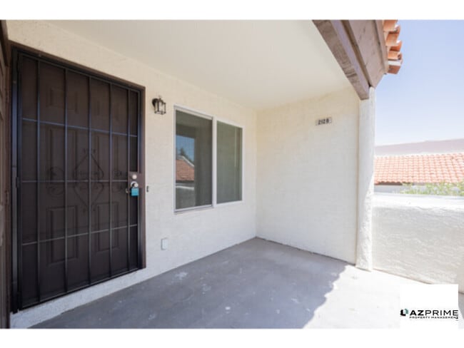 Building Photo - Feel Right at Home in This Cozy, Updated 1...